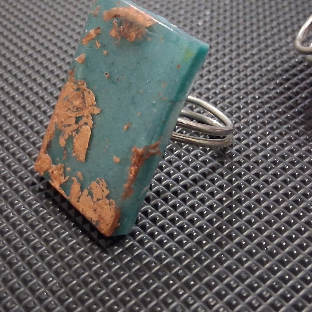 Handmade Abstract Metallic Statement Ring - Picture 7 of 9